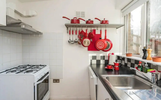 Super 1BD Garden Flat Islington London