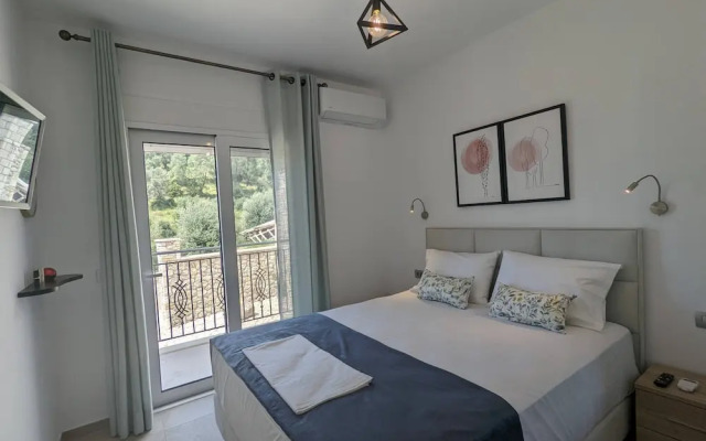 Natura Luxury Suites Parga