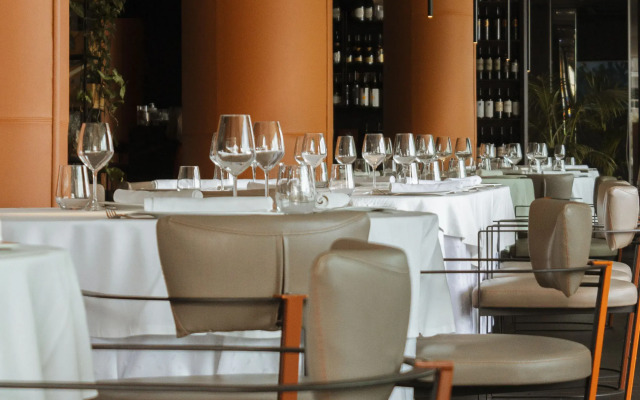 Maritim Marina Bay Luxury Resort