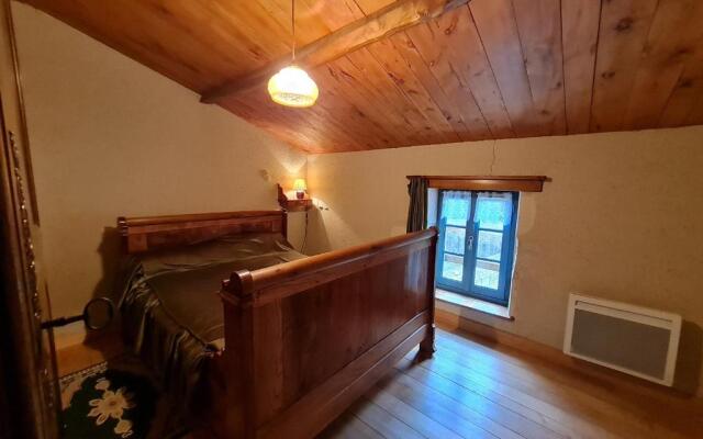 Gîte Benet, 5 pièces, 8 personnes - FR-1-426-146