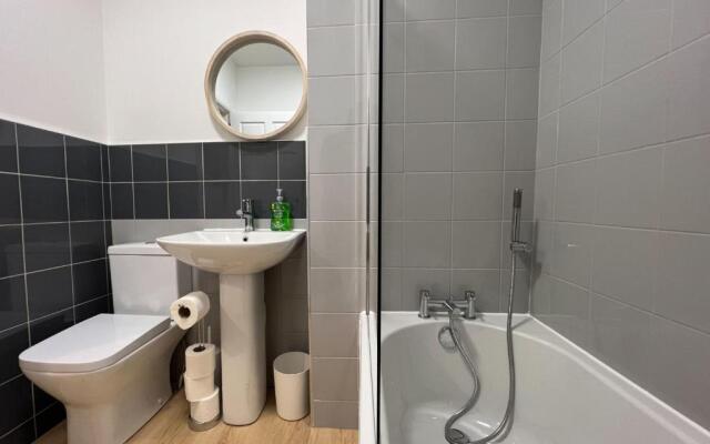 Glasgow 2 Bedroom Apartment