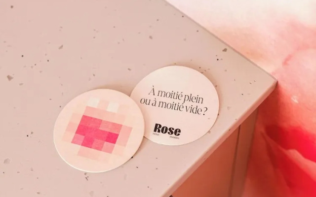 Rose Hôtel Invisible