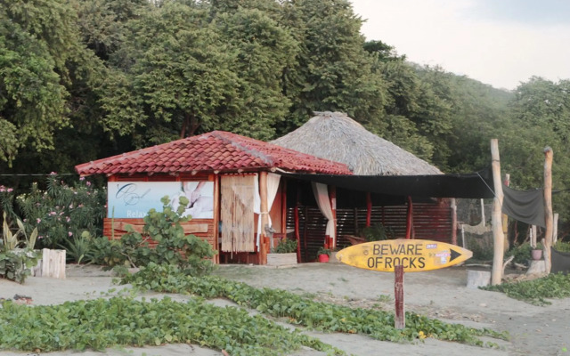 Playa Hermosa Ecolodge
