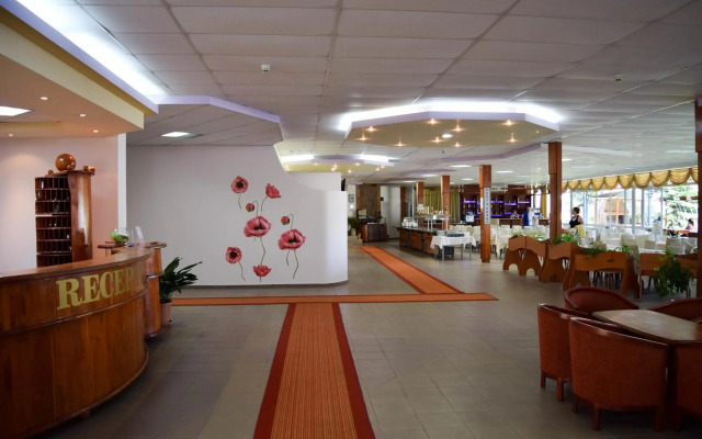 Balaton Hotel