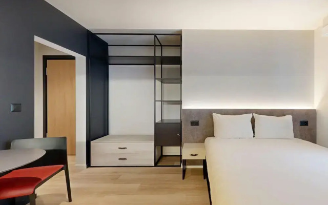 Nonanteneuf Genève Plainpalais