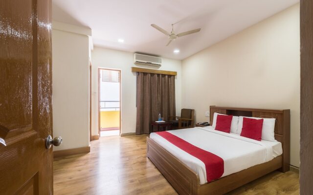 OYO 3722 Hotel StayEasy Majestic