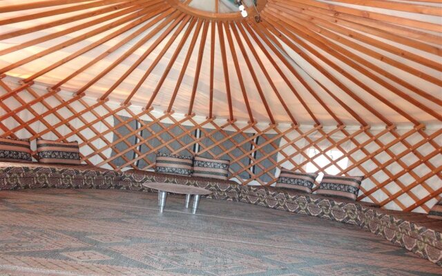 Genghis Khan in the Golan - Hostel