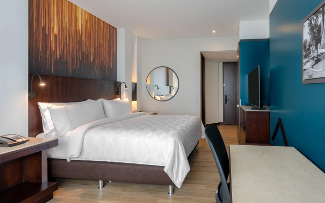Holiday Inn Bogota Airport by IHG