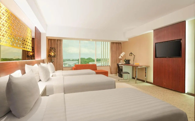 The Alana Hotel & Convention Center