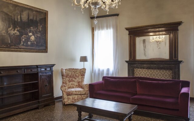 Palazzo Valmarana Braga