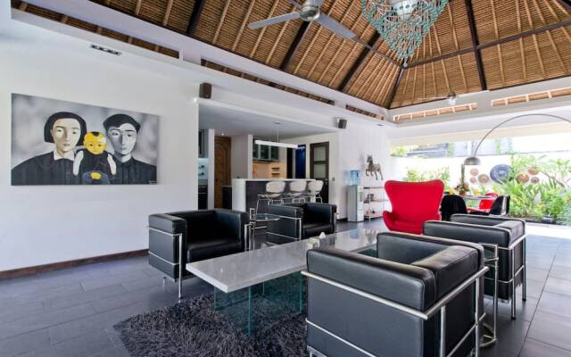 Private Villa in Seminyak 1142