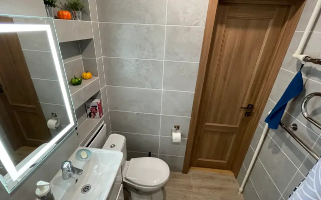 Апартаменты на проспекте Октября 122/1