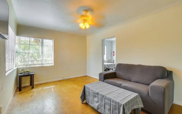 Central & Quaint Phoenix Condo - Pets Welcome!