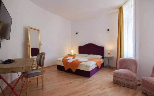 Hotel Pension Museum