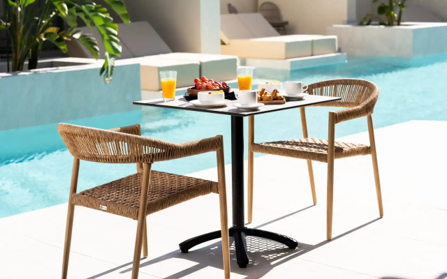 Heyday Luxury Suites