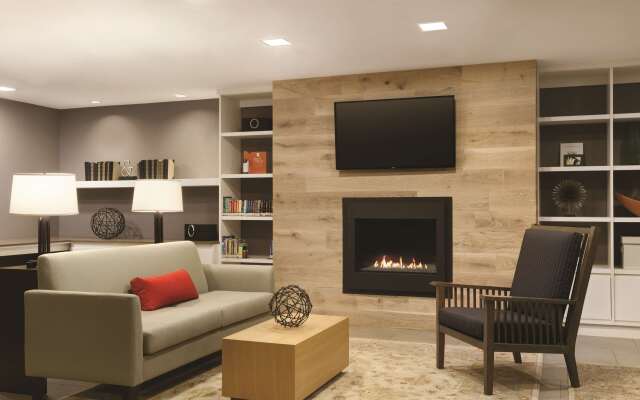 Country Inn and Suites Valparaiso