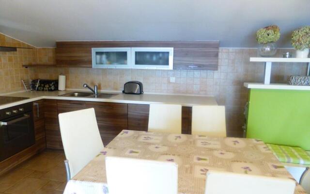 Apartments Adria