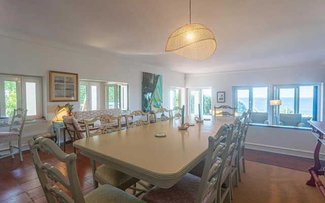 Villa Osiris (AL) in Colares