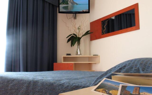 Hotel Torre Del Sole