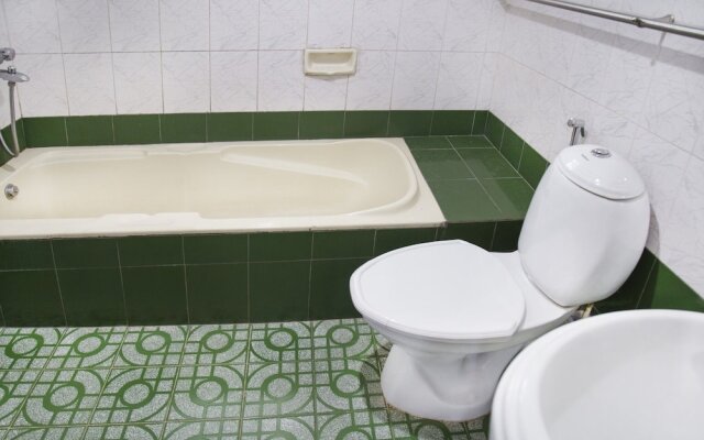 GuestHouser 1 BR Bed & Breakfast
