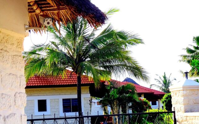 Doric Cottages Diani