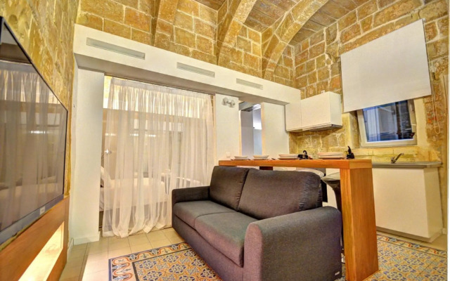 Coral Apartment (Valletta)