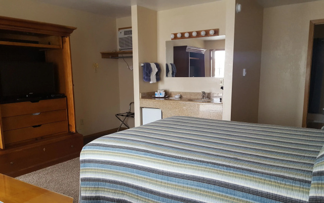 Bristlecone Motel