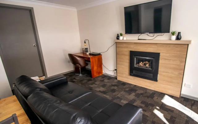 Snow Gum Apartment 2