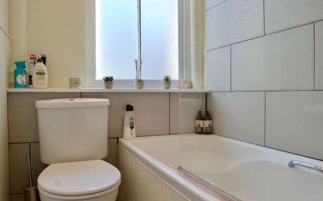 Modern Stockbridge 1 Bedroom Flat