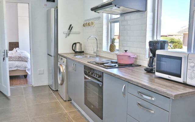 Abington Manor - Fish Hoek Guesthouse