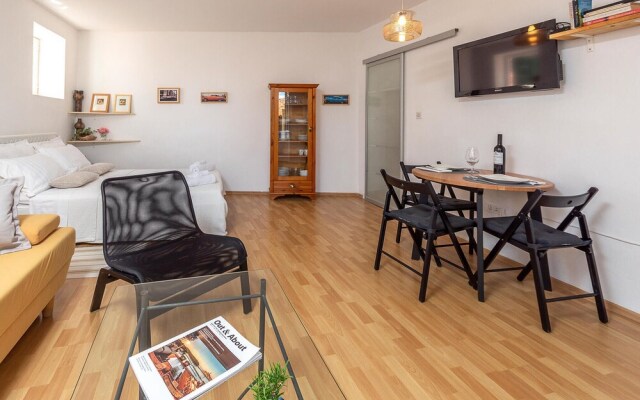 Amazing Apartment in Rovinj With Wifi