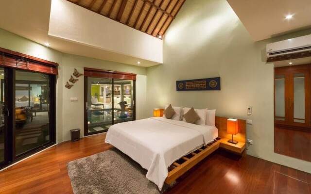 Modern 3-bedroom Puteri Villa