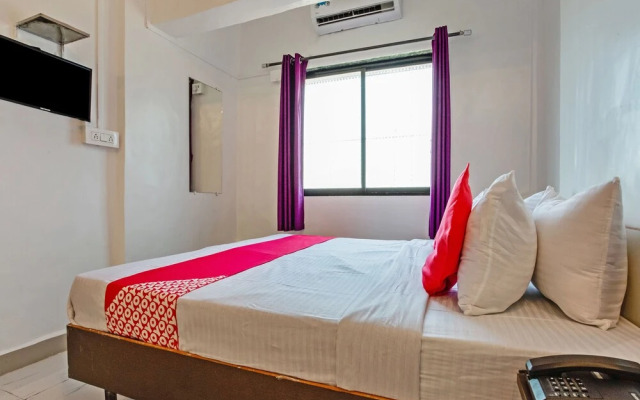 OYO 24435 Shubham Lodging And Boarding