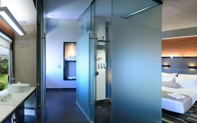 Hotel Guadalajara Country Club by HNF