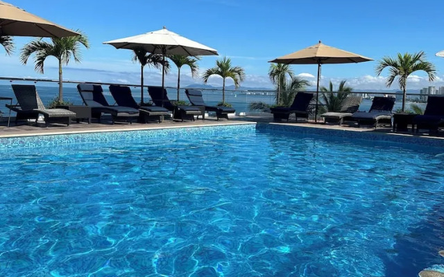 The Paramar Beachfront Boutique Hotel - Downtown Malecon