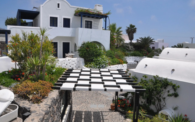 Vedema, a Luxury Collection Resort, Santorini