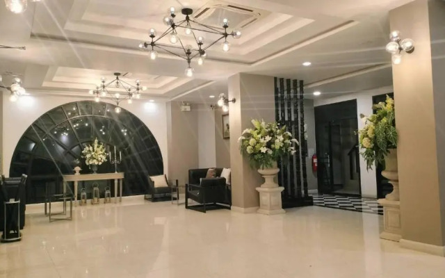 Ava Hotel Udonthani