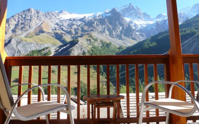 Hotel Panoramic-Village La Grave