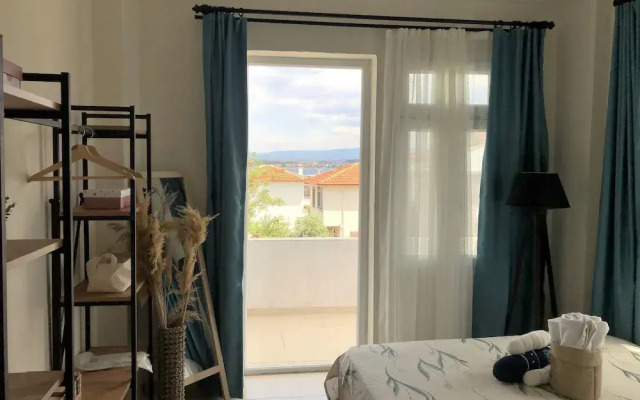 Cunda LaVie
