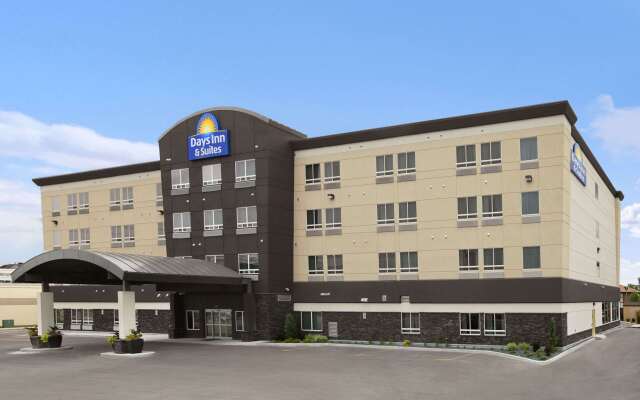 Days Inn & Suites by Wyndham Winnipeg Airport Manitoba