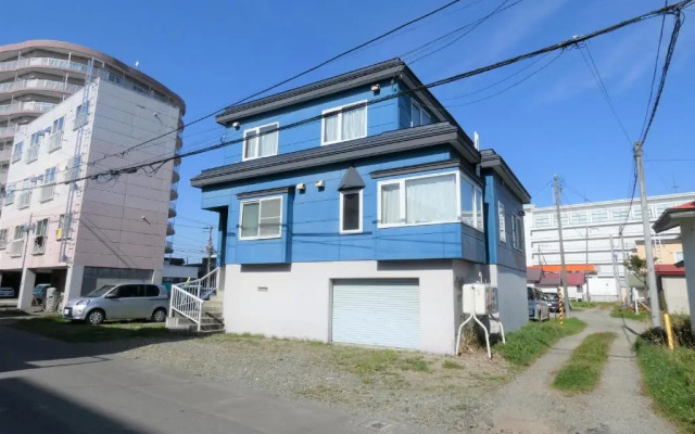 The House Chitose Station 1