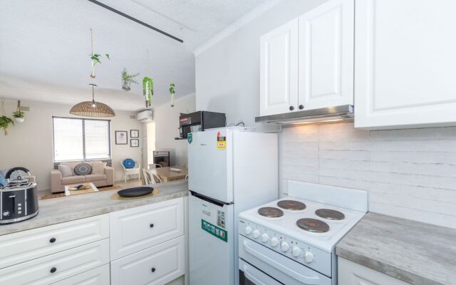 Bay Village 2 - Shoal Bay