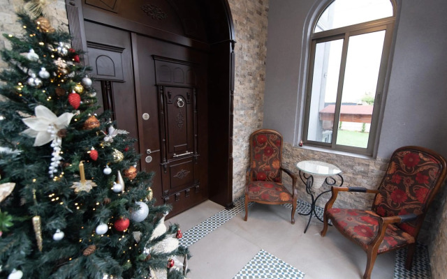 Prestige Room in Prestige location