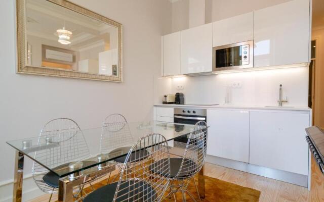 Augusta Street 229- 4 Dto