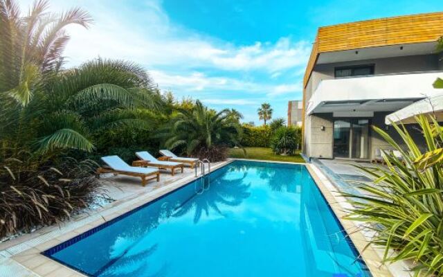 Luxurious private villa in Cesme Mamurbaba - 5min to beach & Alacati