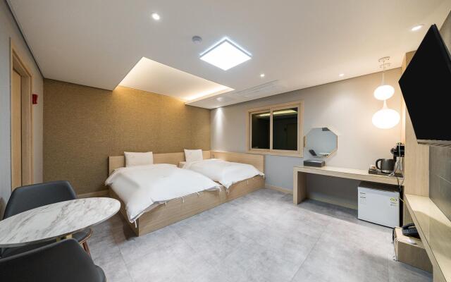 Suncheon Hotel Moon