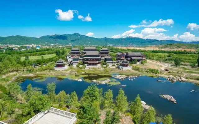 Jizhou Panshan Weisden Resort Hotel (Tianjin Media College)