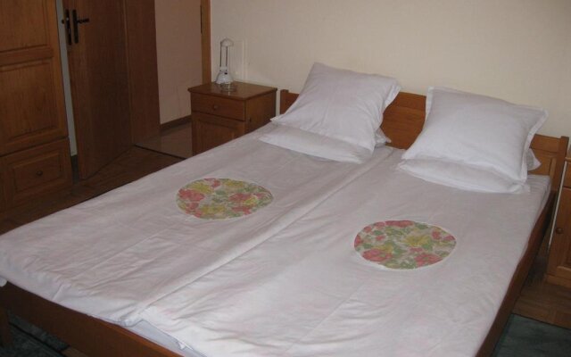 Niko Hotel