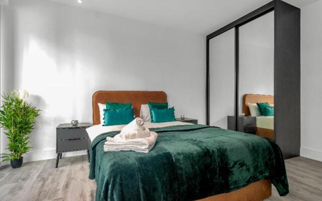 Modern Serviced Apartments North Acton