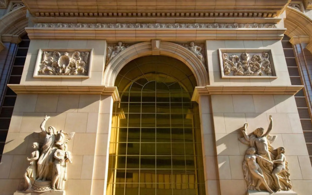 L'Arc Macau